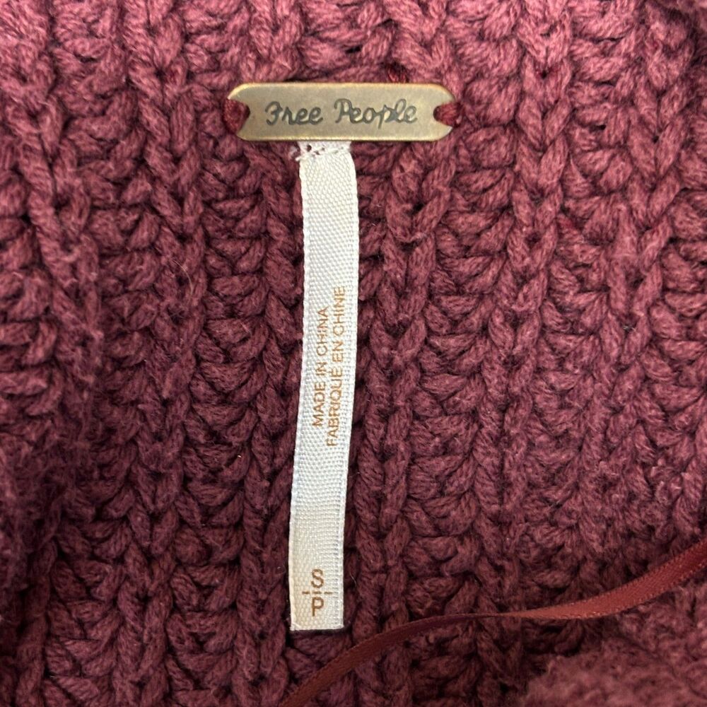 Free People Women Oversized Thick Cable Knit Sweater Size Small C042 -3 - Picture 15 of 16